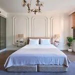 Lagirio Taksim 4*
