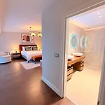 Aparthotel Lagirio Taksim 4*
