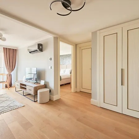 Taksim Lagirio Appart hôtel *