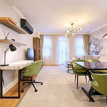 Lagirio Taksim 4* איסטמבול