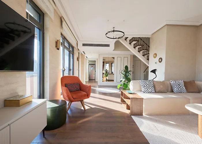 Lagirio Taksim Hotel apartamentowy 4*