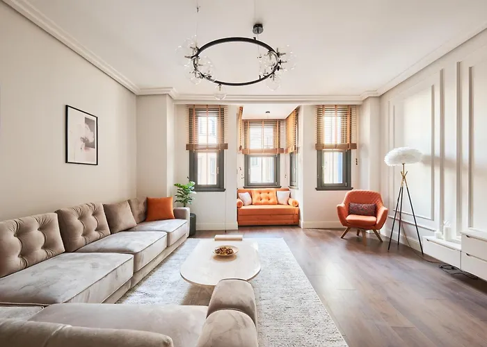 Hotel apartamentowy Lagirio Taksim 4*