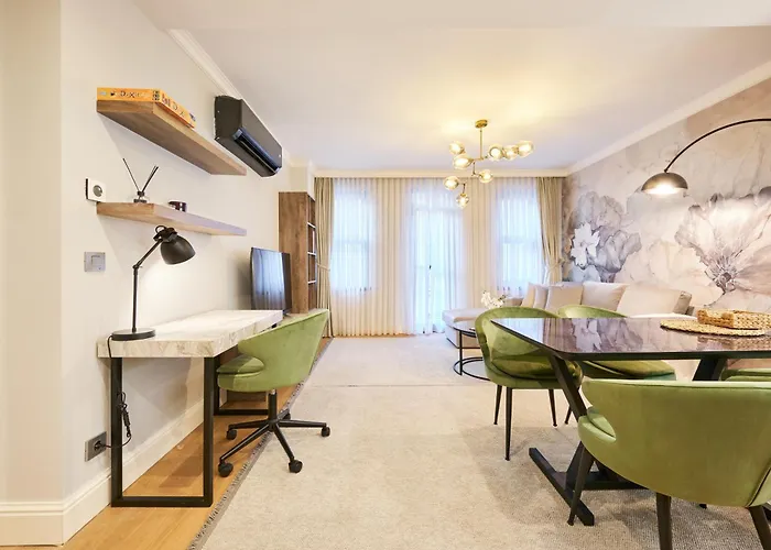 Hotel apartamentowy Lagirio Taksim