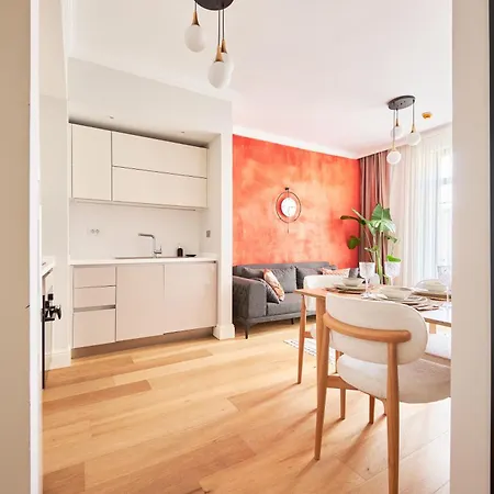 Lagirio Taksim Istanbul