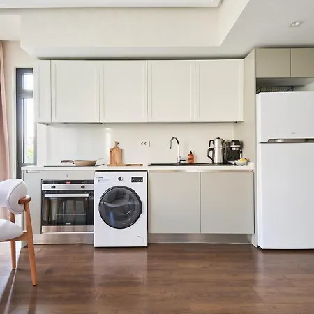 Lagirio Taksim Апарт-отель 4*