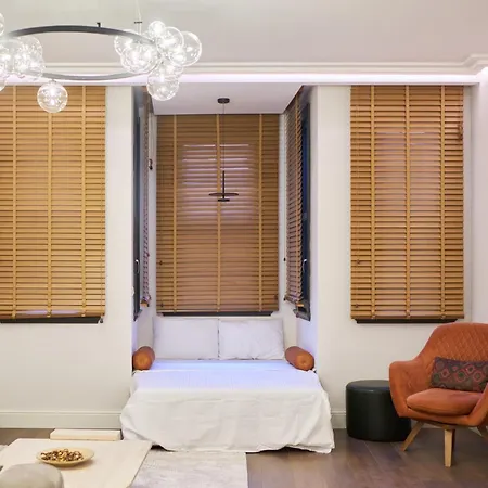 Апарт-отель Lagirio Taksim 4*